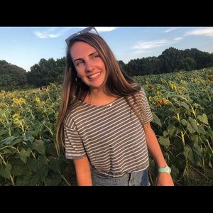 Meet your Posher, Hailey